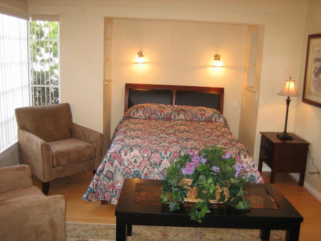 Stanford Inn เมนโลพาร์ก ภายนอก รูปภาพ